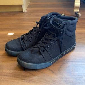 Doc Marten Sneakers